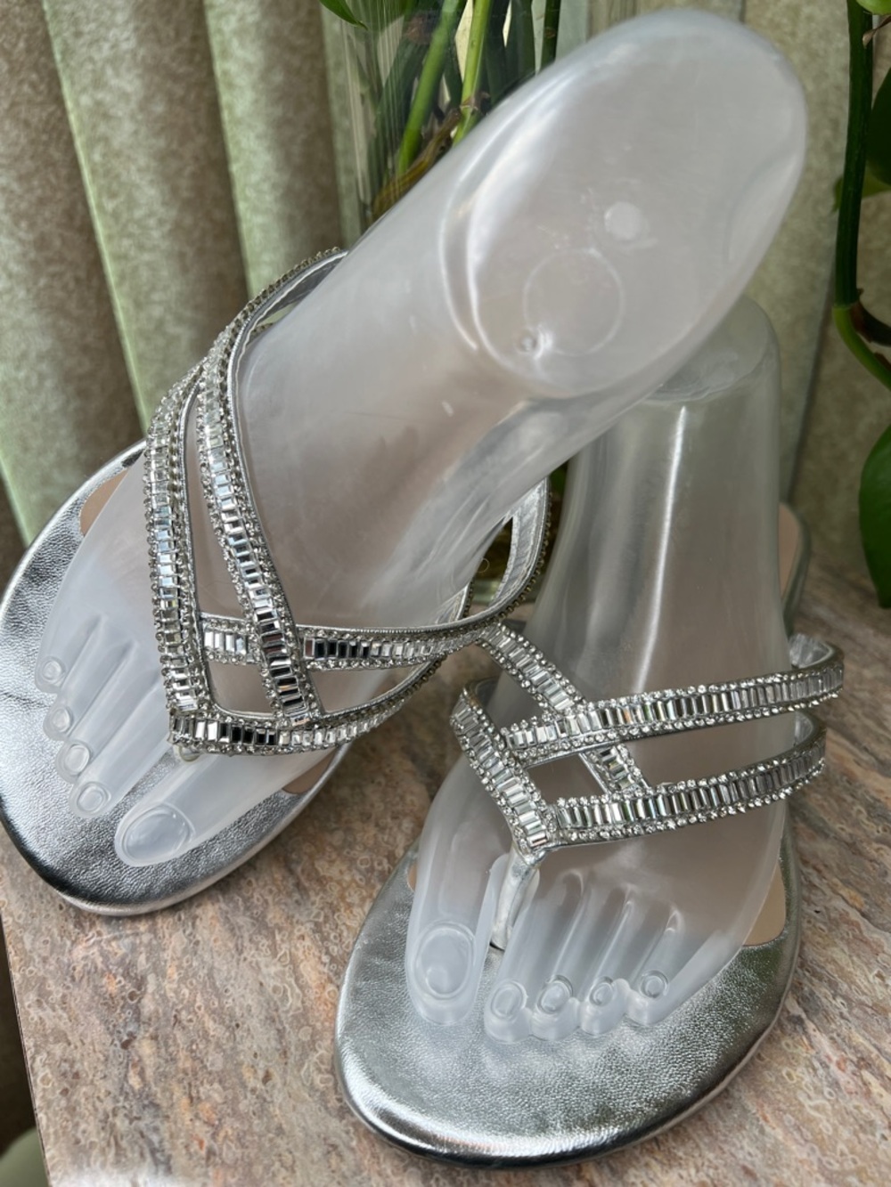 Dream Pairs Silver Rhinestone Strap Sandals S-